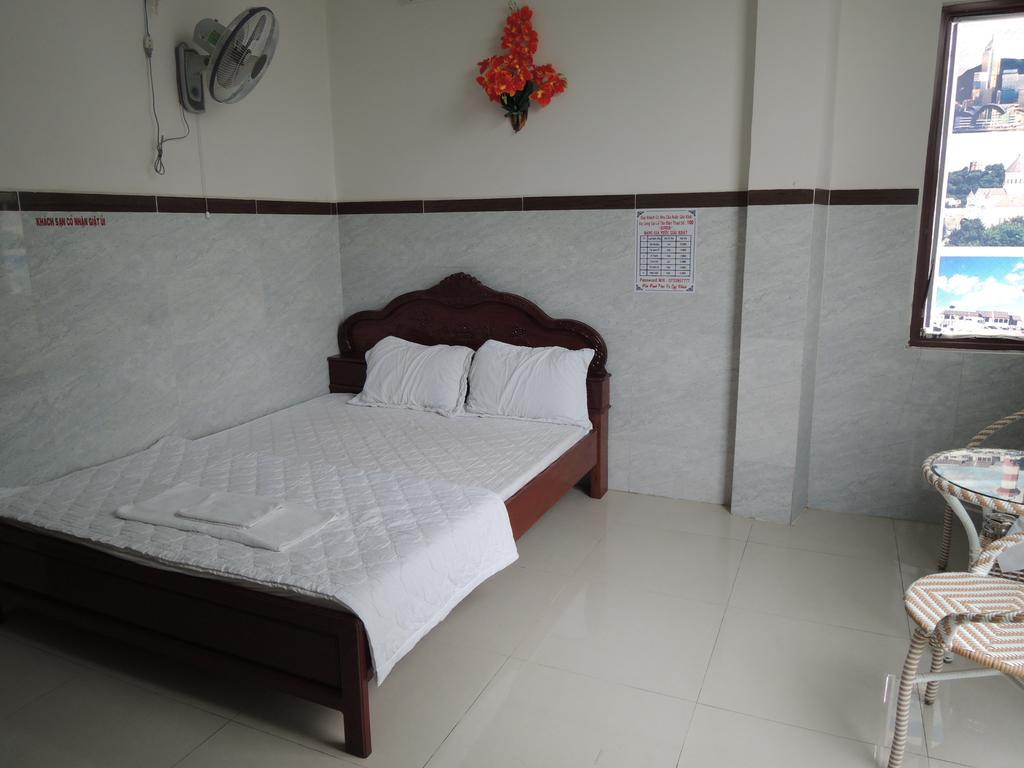 Hung Hieu Hotel My Tho Δωμάτιο φωτογραφία